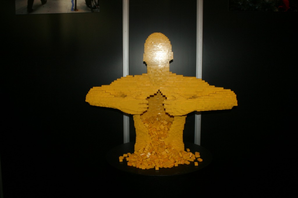 nathan sawaya, the art of the brick exhibit, lego sculpture