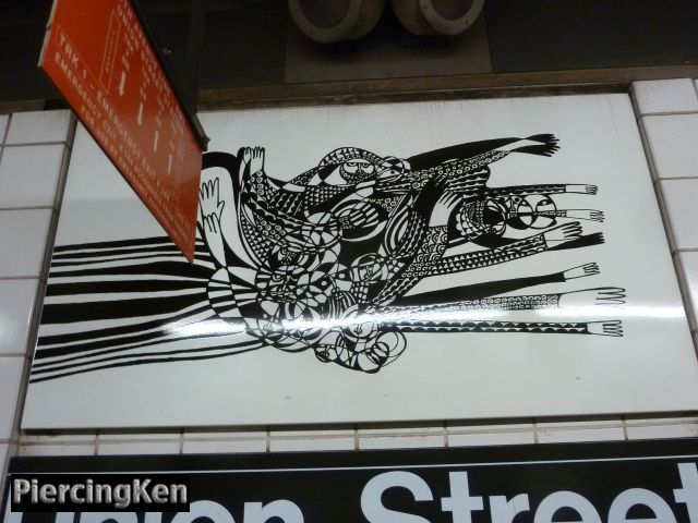 union street, subway station art