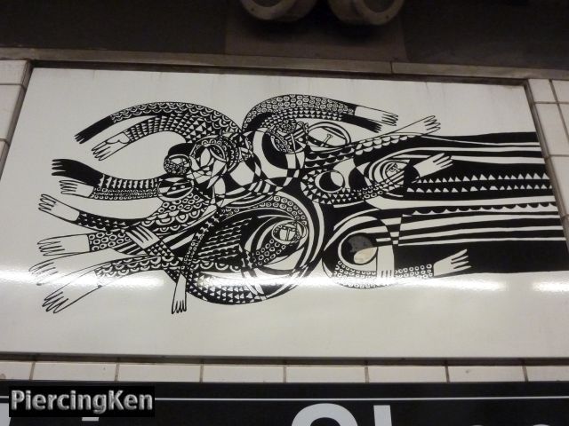 union street, subway station art