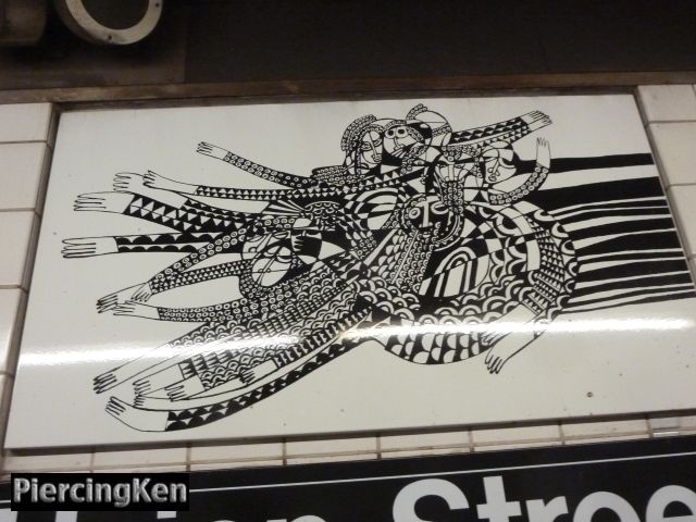 union street, subway station art