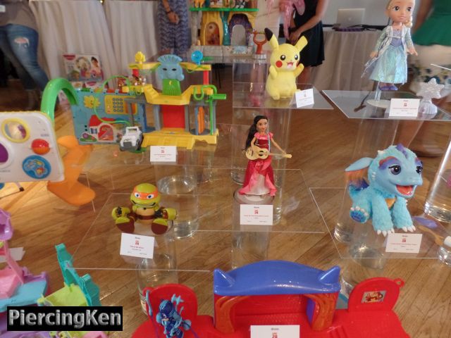 toy insider, holiday of play 2016