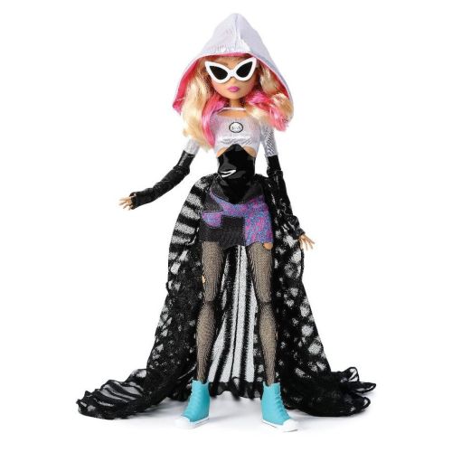 madame alexander, fashion dolls, marvel fan girl, marvel fan girl dolls