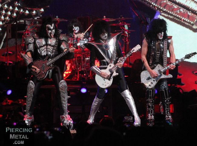 kiss, kiss photos, kiss live photos, ken pierce media photography